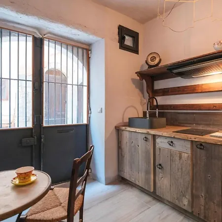 Holiday home Unique Townhouse Center!! Cannes