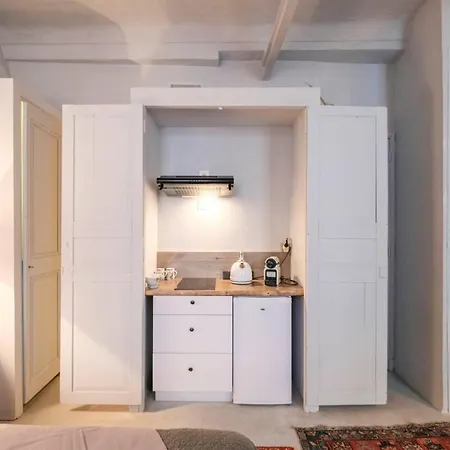Unique Townhouse Center!! * Cannes