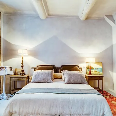 Unique Townhouse Center!! Holiday home *